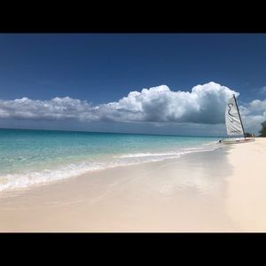 Meet your Posher, Melanie